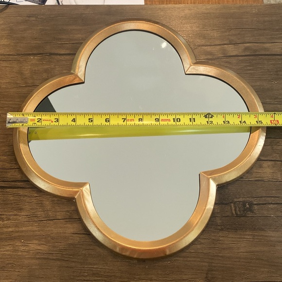 Mirrors. Set of 2. - Picture 3 of 9